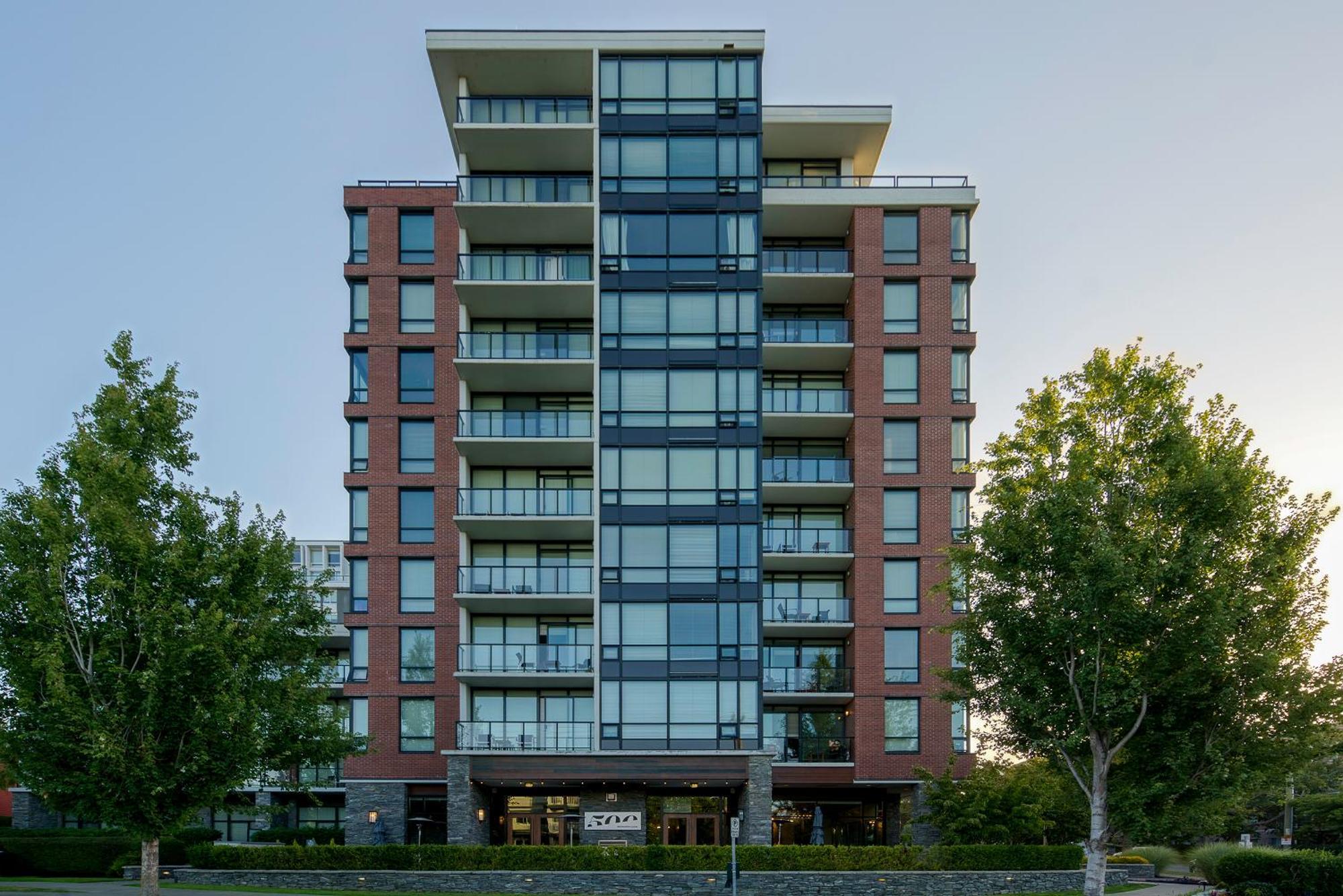 Oswego Hotel Victoria